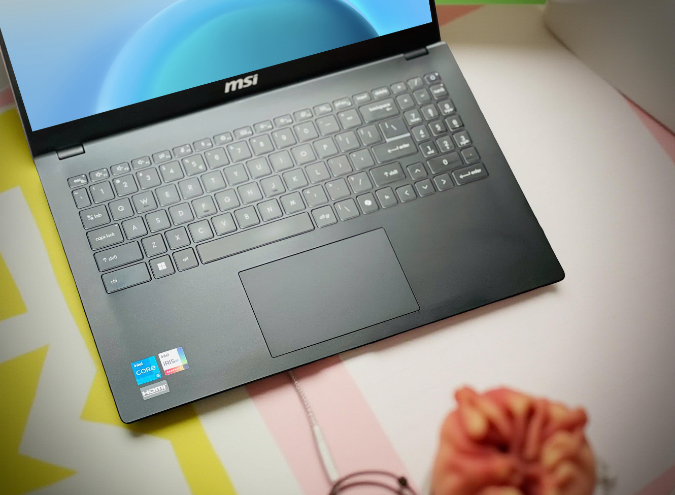 LAPTOP MSI MODERN 15 B12MO i5 1235U 15.6 INCH FHD CHUYÊN VĂN PHÒNG KẾ TOÁN GIÁ RẺ2