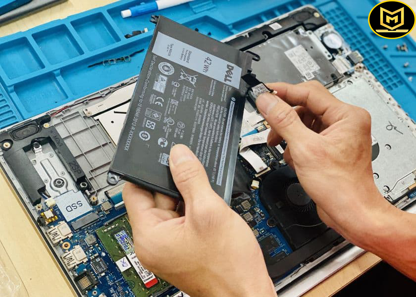 Thay-pin-laptop-Dell-quận-1