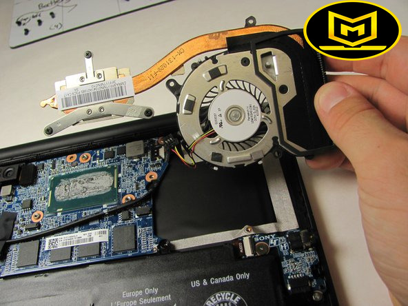 Tra-keo-tản-nhiệt-laptop-TPHCM