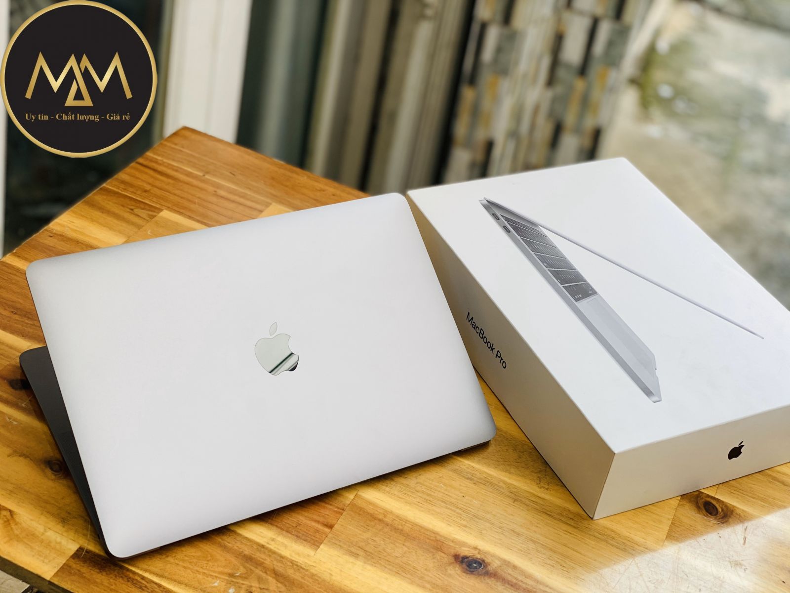Nơi Bán MacBook Cũ Uy Tín 