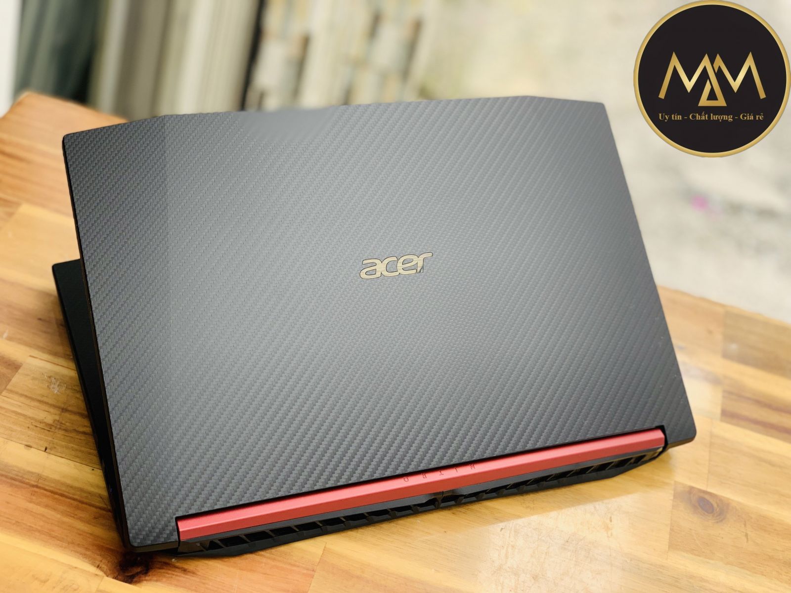 Laptop cũ sinh viên