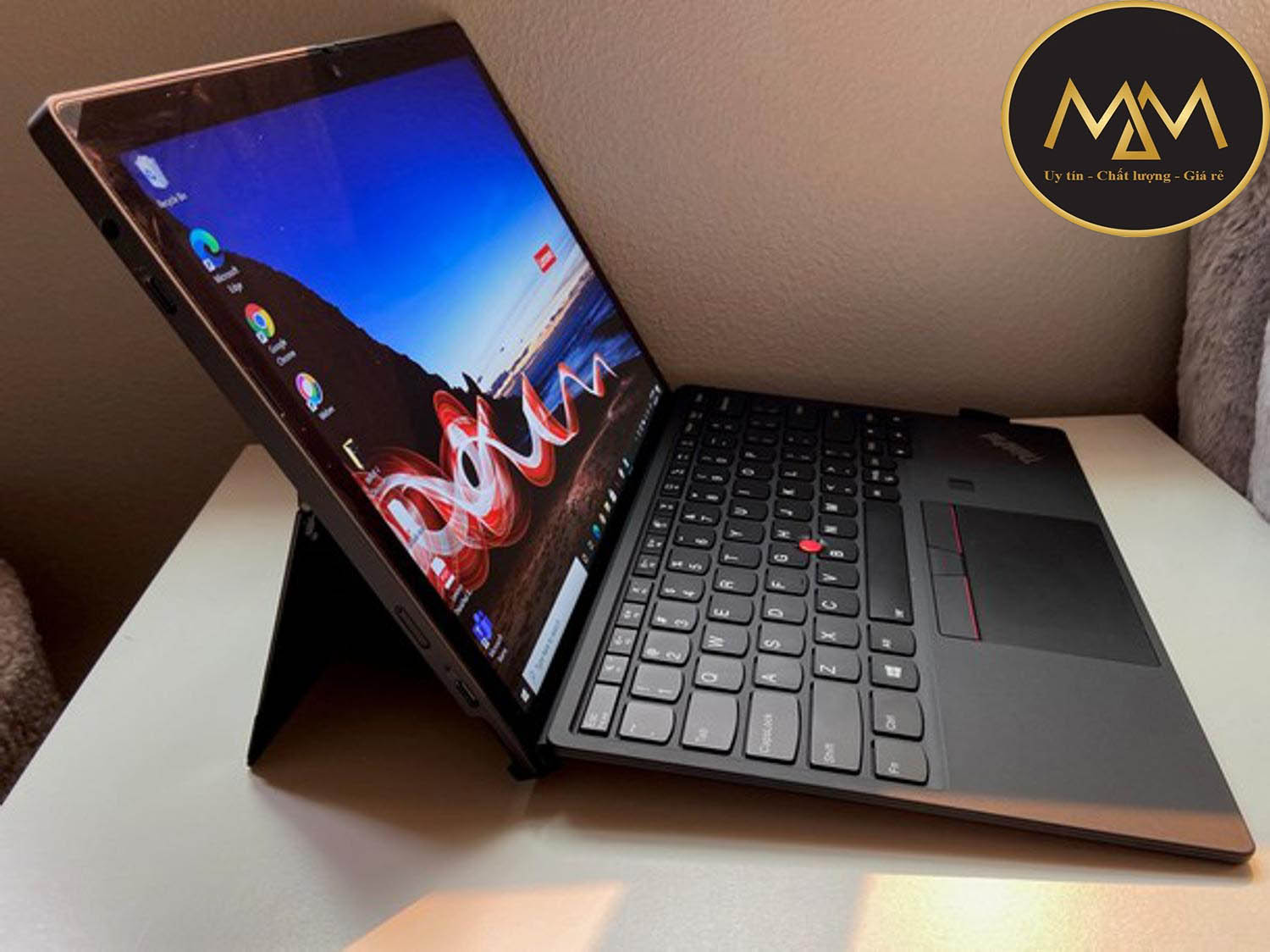 Sửa laptop chuyên nghiệp tại Hóc Môn