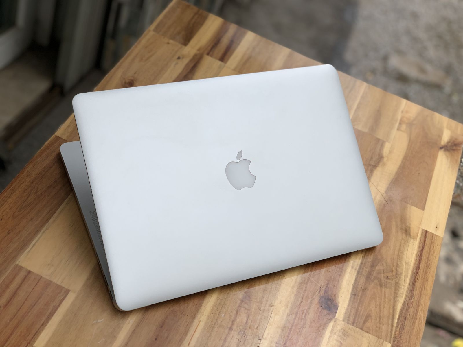 THU MUA LAPTOP CŨ GIÁ CAO VÀ TỐT NHẤT NHẤT QUẬN 3