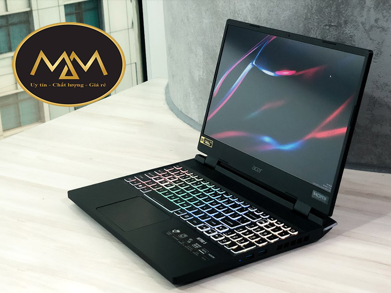 5 mẫu laptop cũ giá rẻ đáng mua nhất năm 2023 - 2024