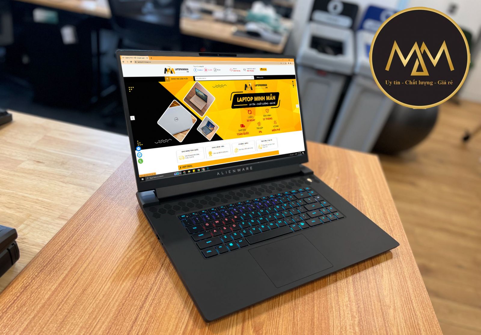 DELL ALIENWARE M17 R5 2022 RYZEN 9 6900HX