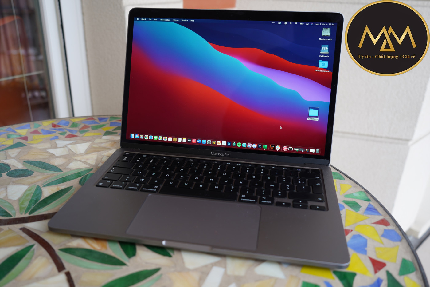 Bôi keo vệ sinh laptop giá rẻ uy tín Tân Phú