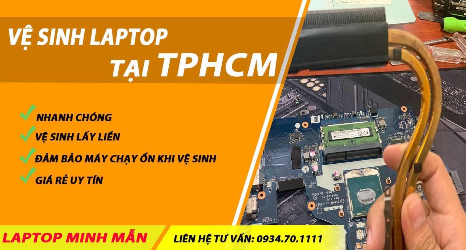 Dịch-vụ-vệ-sinh-bôi-keo-laptop-bên-trong-uy-tín-TPHCM