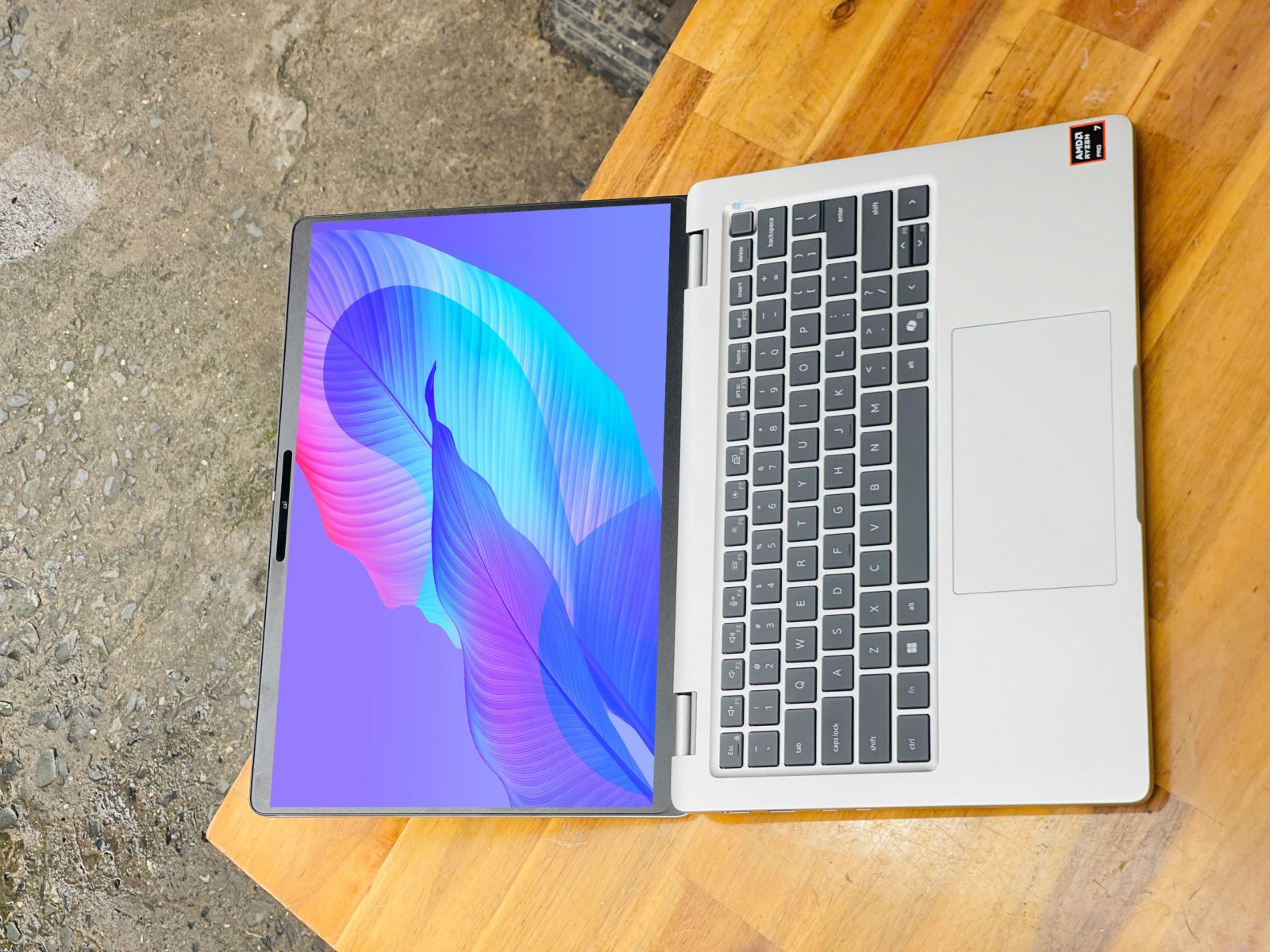 DELL PRO 14 PLUS PB14255 AMD RYZEN 7 PRO 250