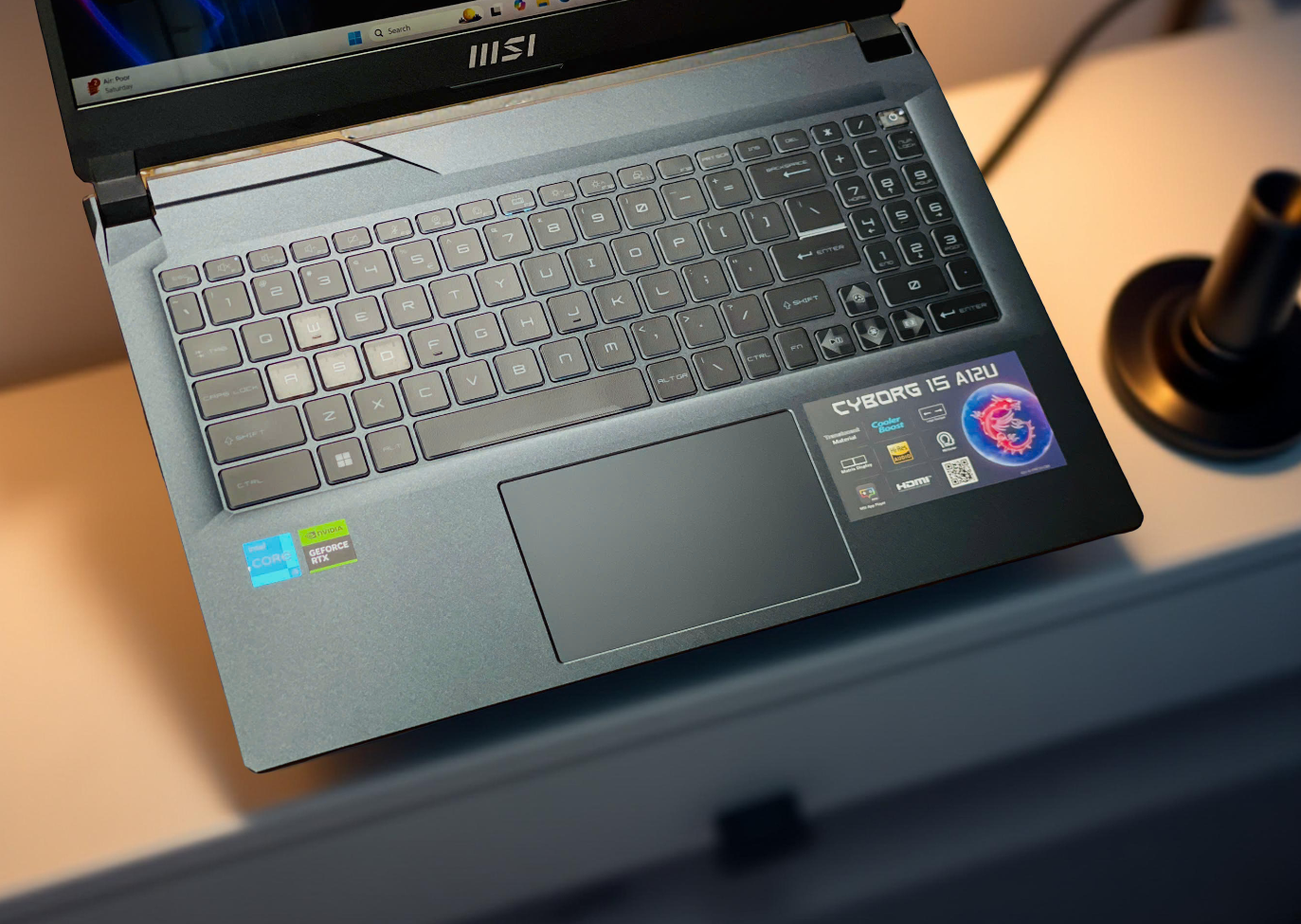 MSI CYBORG 15 A12UCX i5 12450H