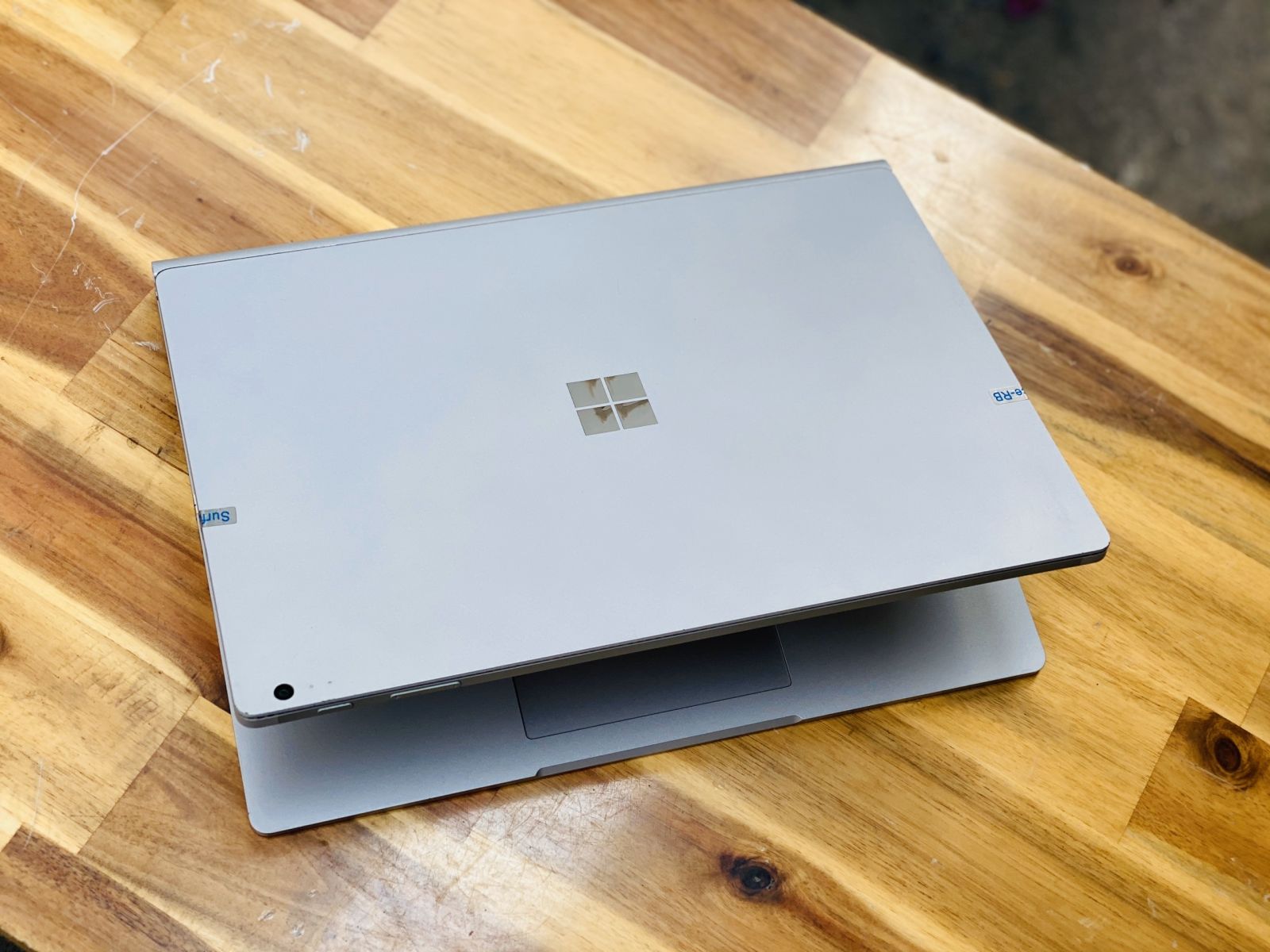 Laptop-Surface-cu-tphcm