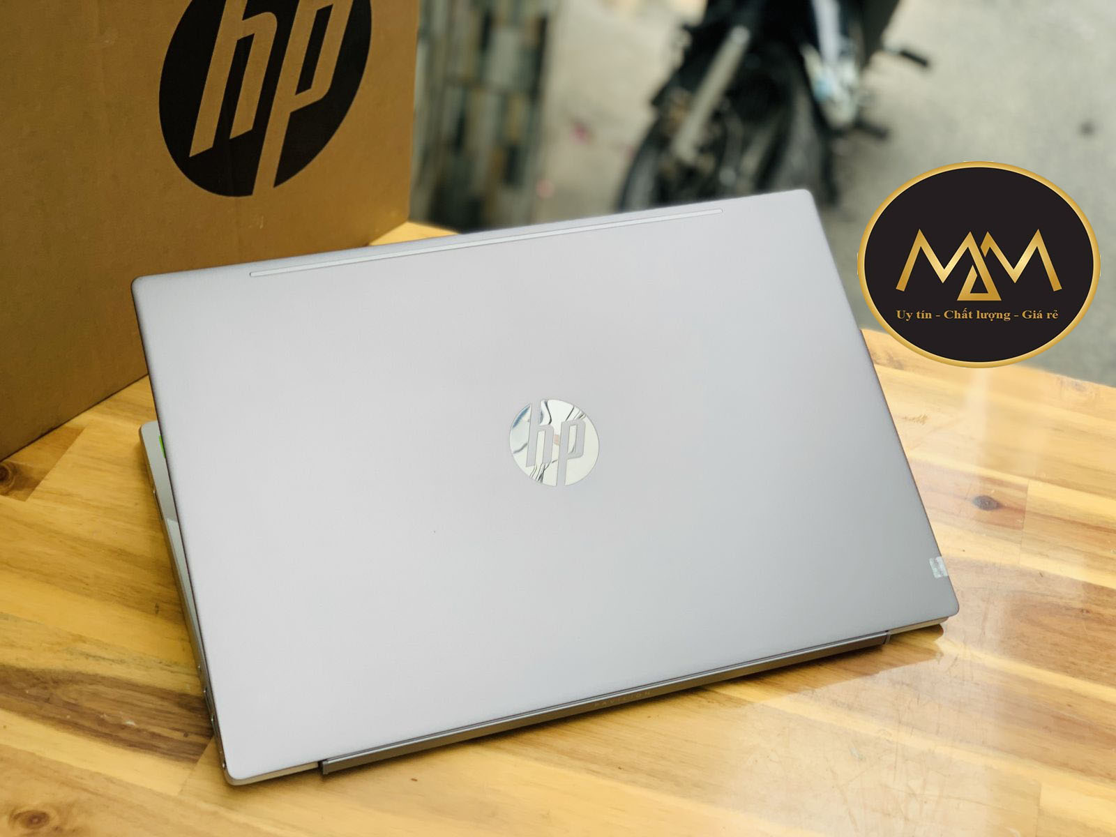 Laptop-cũ-chơi-game-dưới-11-triệu