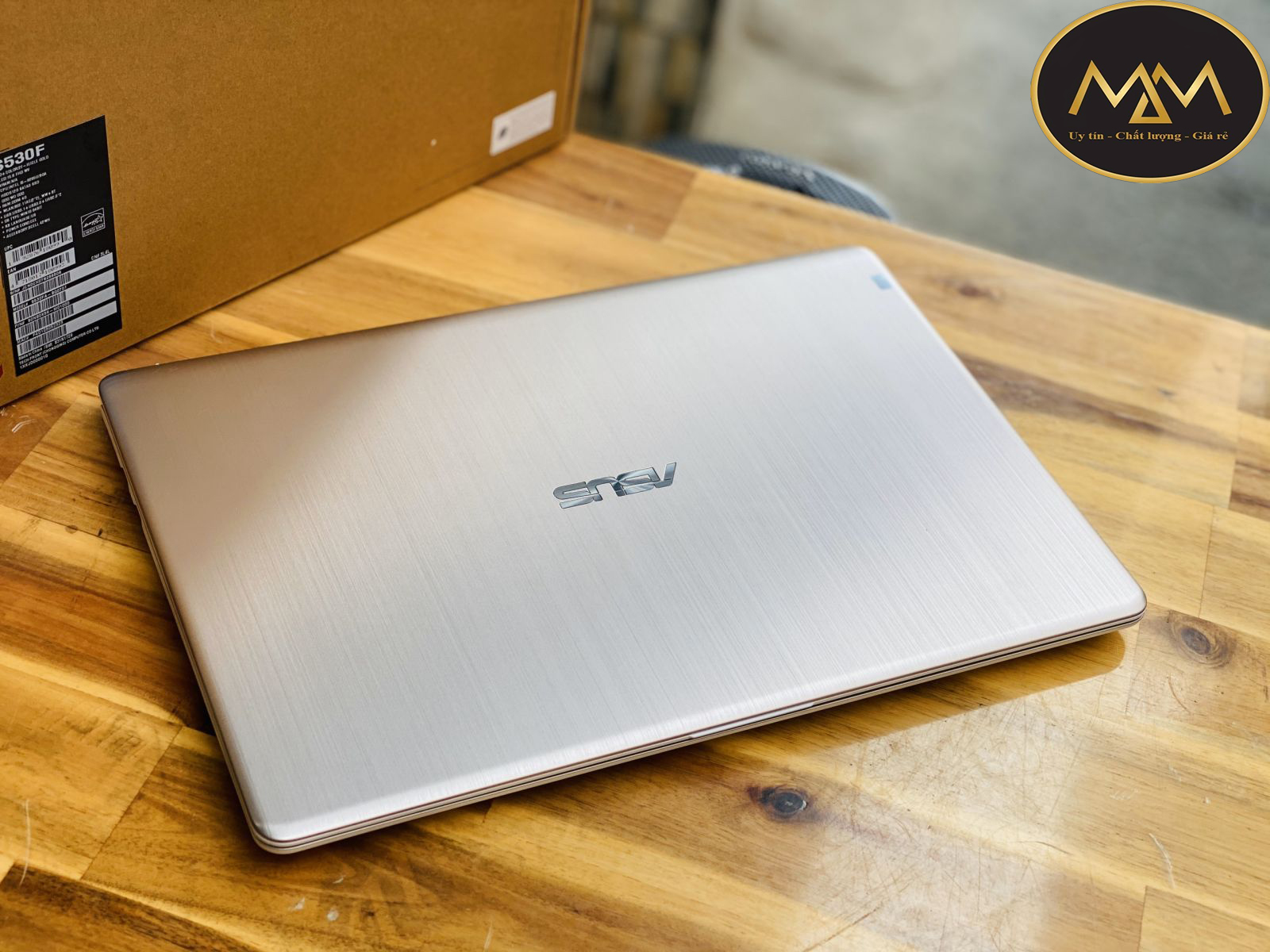 Laptop-cũ-chơi-game-dưới-12-triệu