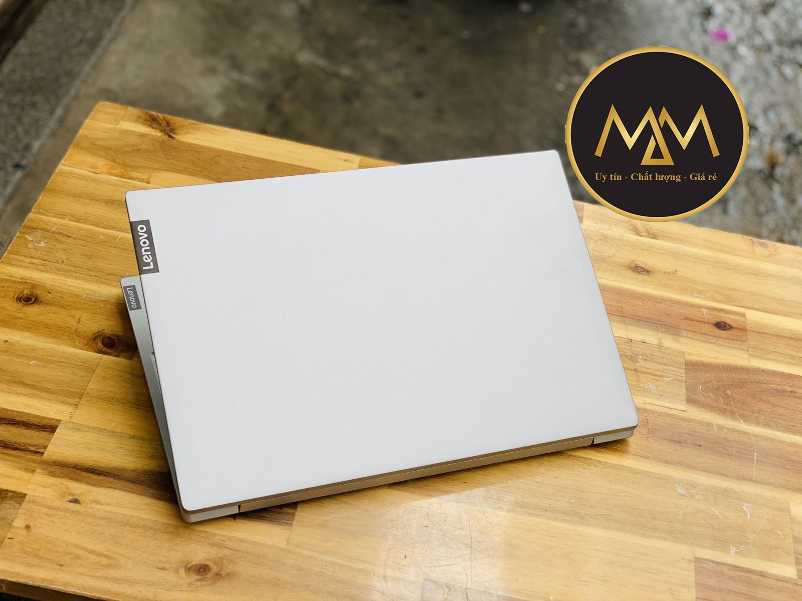 Laptop-cũ-dưới-12-triệu-đáng-mua-nhất-2023-2024-2025-2026
