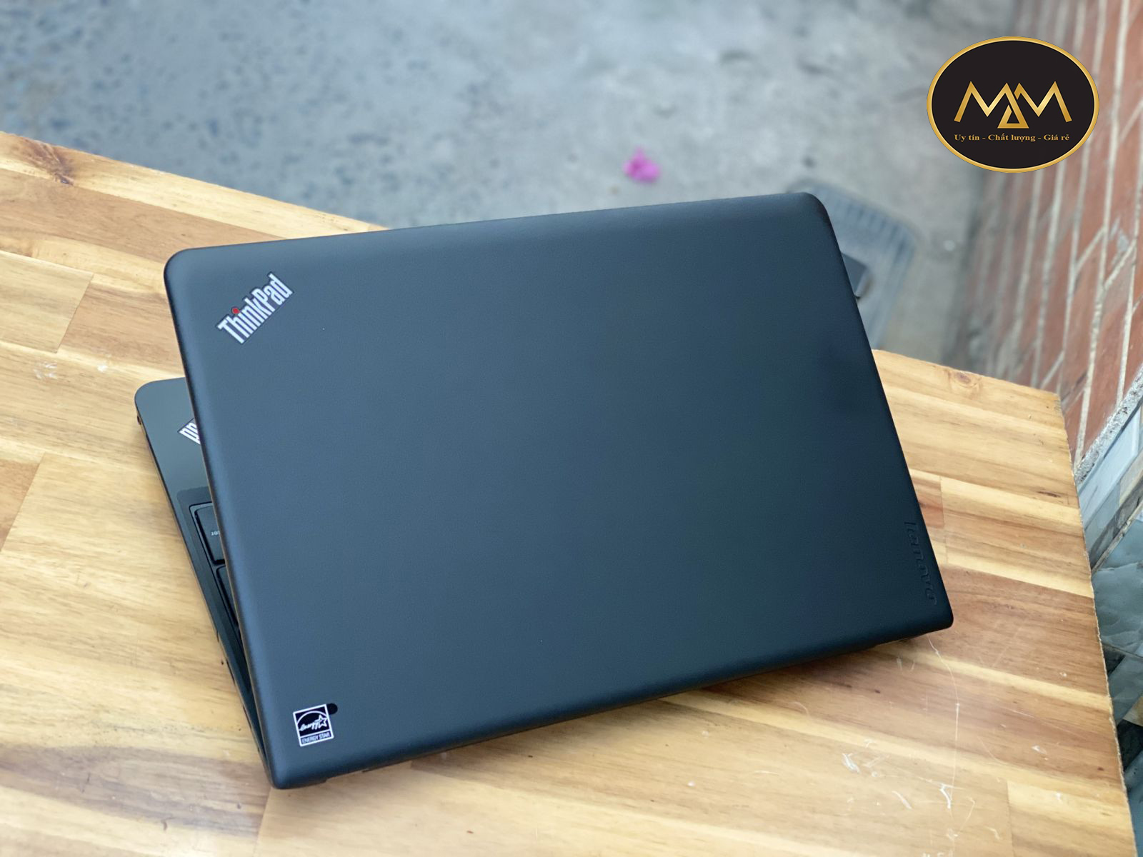 Laptop-do-hoa-cu-duoi-10-trieu