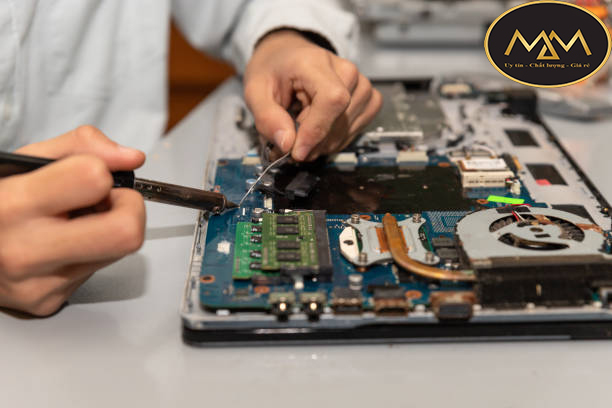 Sửa-laptop-quận-11