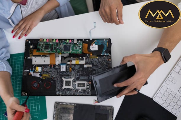 Sửa-laptop-quận-12