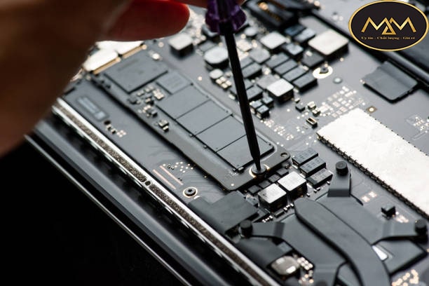 Sửa-laptop-quận-12