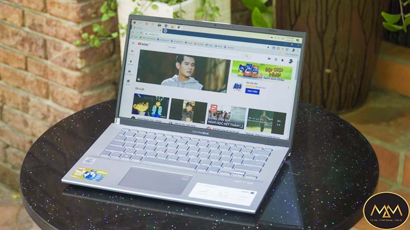 Thay màn hình laptop Asus giá rẻ
