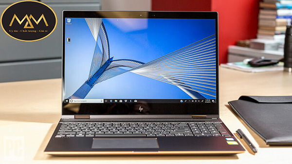 Thay-màn-hình-laptop-HP-giá-rẻ-Tân-Phú