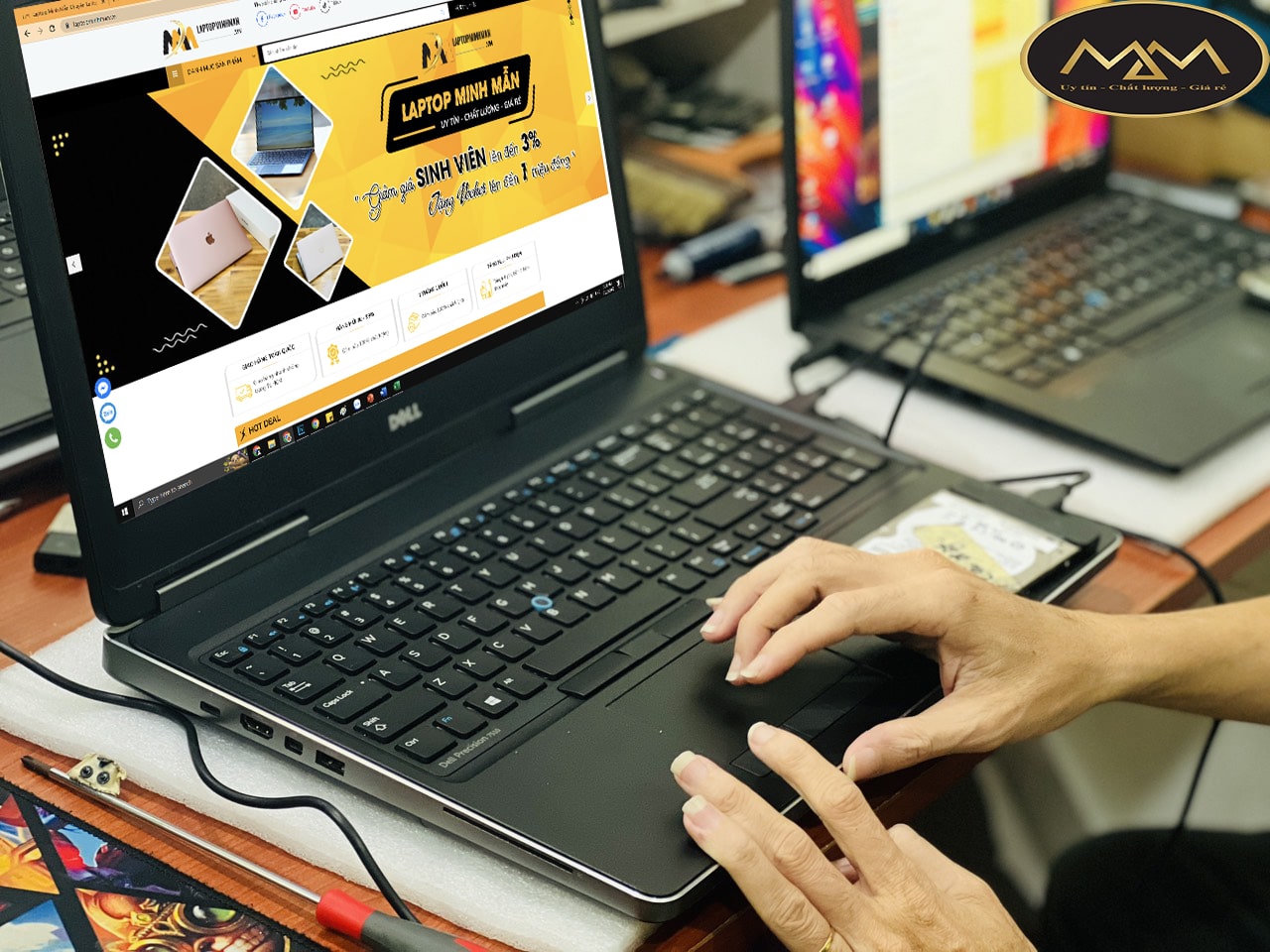 Thay-màn-hình-laptop-MSI-giá-rẻ-quận-12