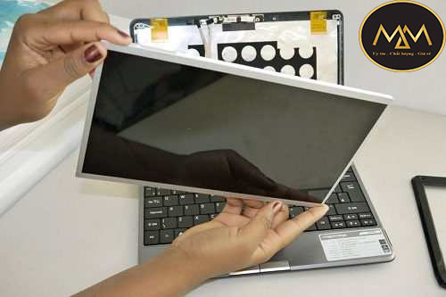 Thay-màn-hình-laptop-MSI-giá-rẻ
