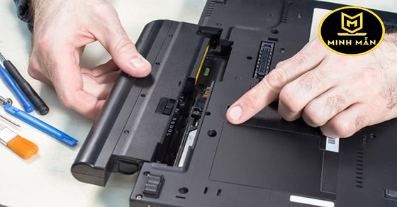 Thay-pin-laptop-Dell-Tan-Binh
