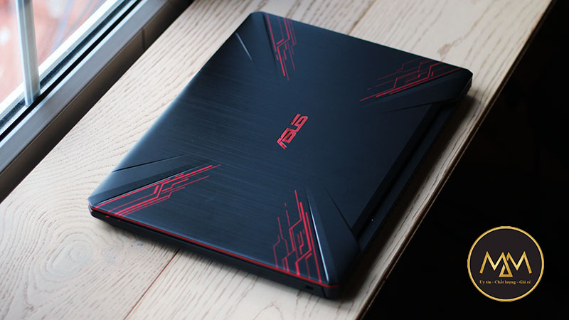 Top-10-mau-laptop-gaming-danh-cho-hoc-sinh