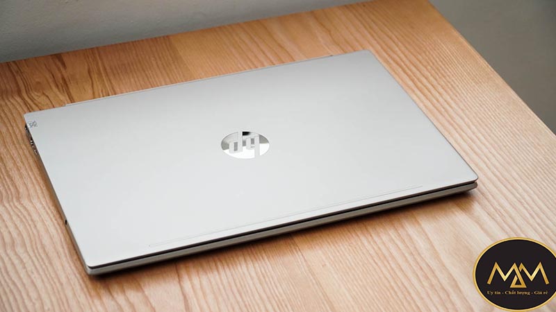 Laptop cũ chơi game dưới 15 triệu