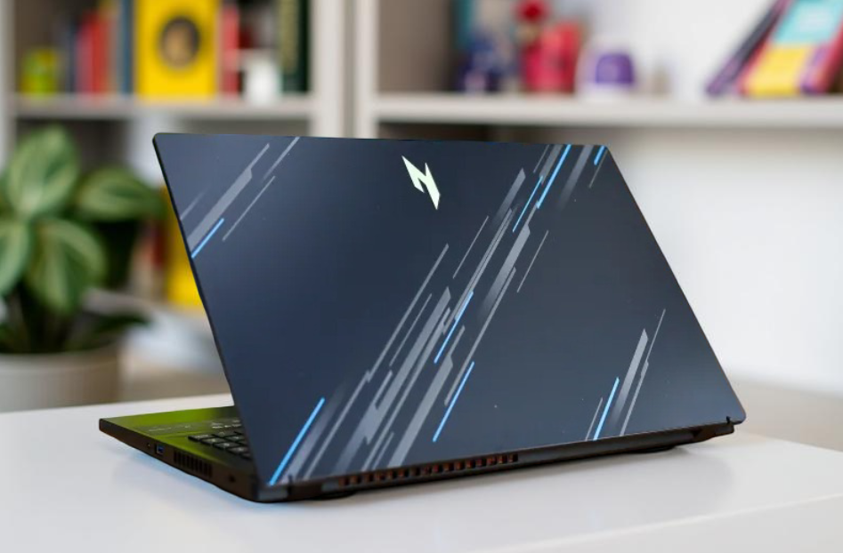 ACER NITRO V GAMING ANV15-51 i5 13420H
