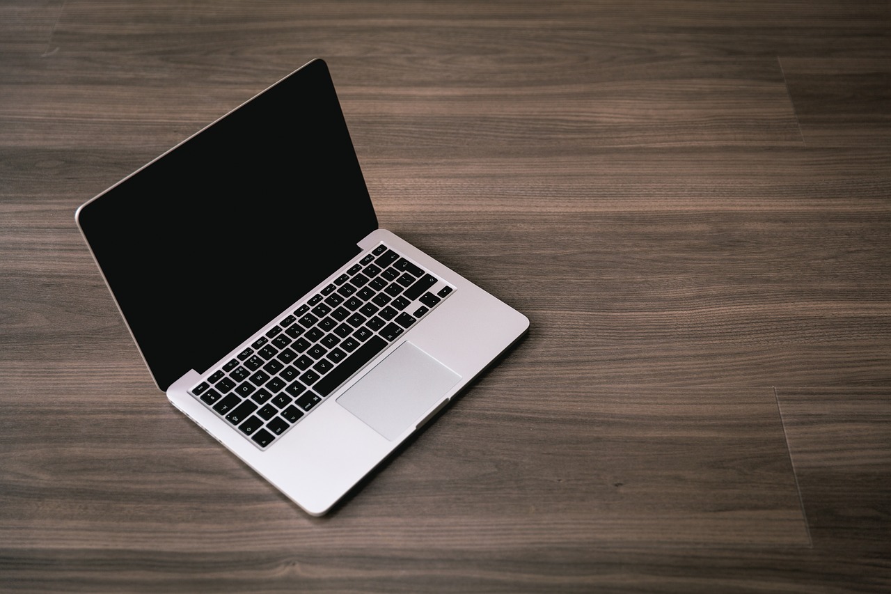 Thu mua laptop cũ giá cao quận tân bình