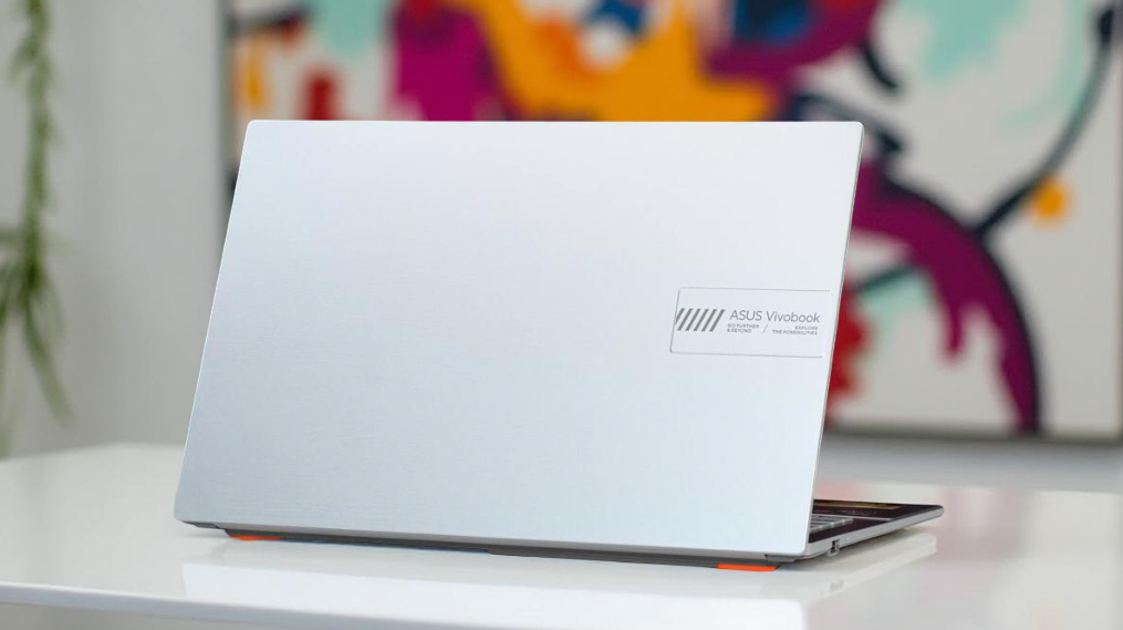 ASUS VIVOBOOK GO E1504FA RYZEN 5 7520U