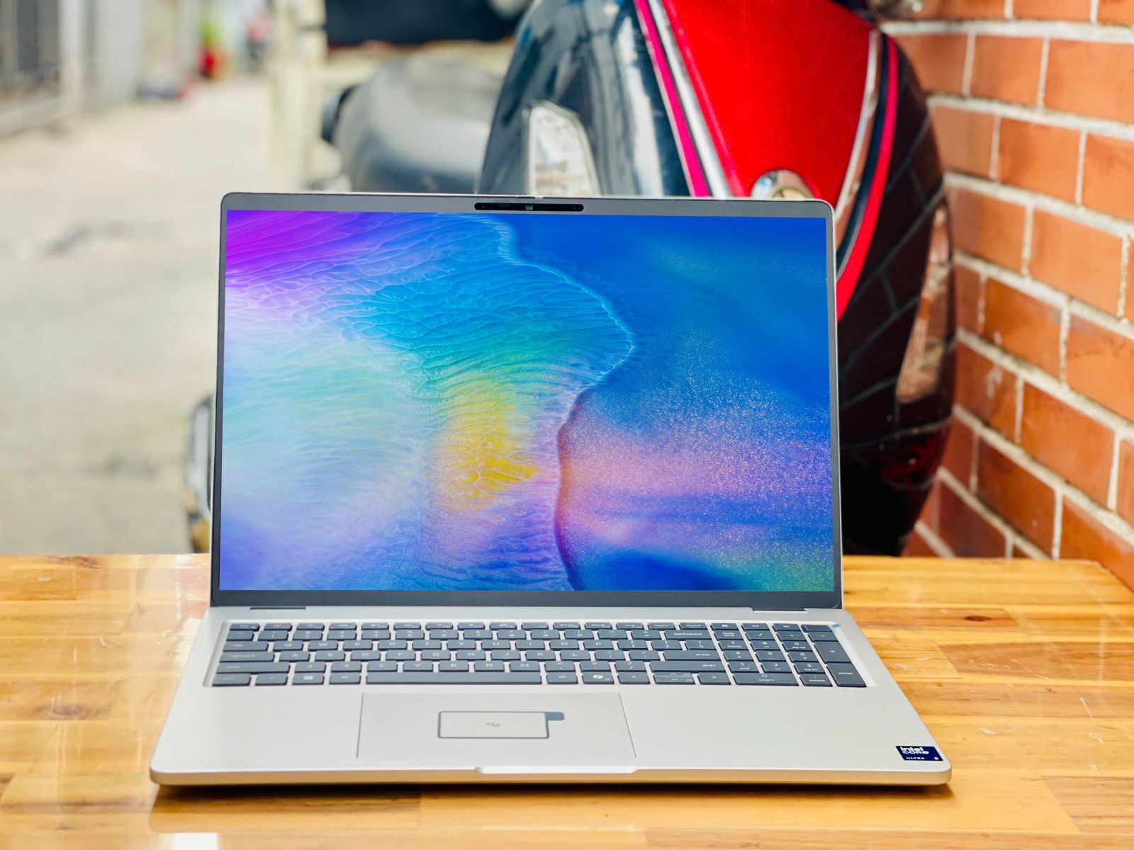 DELL PRO 16 PLUS PB16250 ULTRA 5 236V