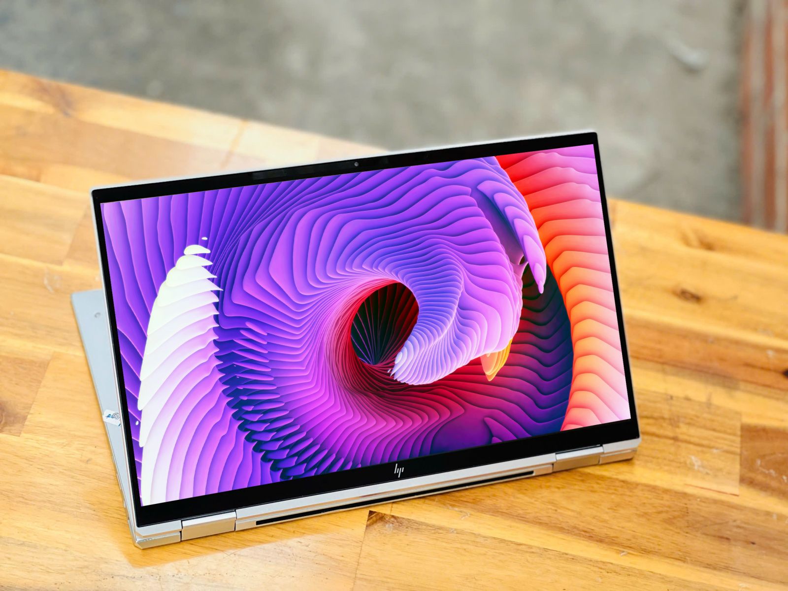 HP ELITEBOOK X360 1040 G8