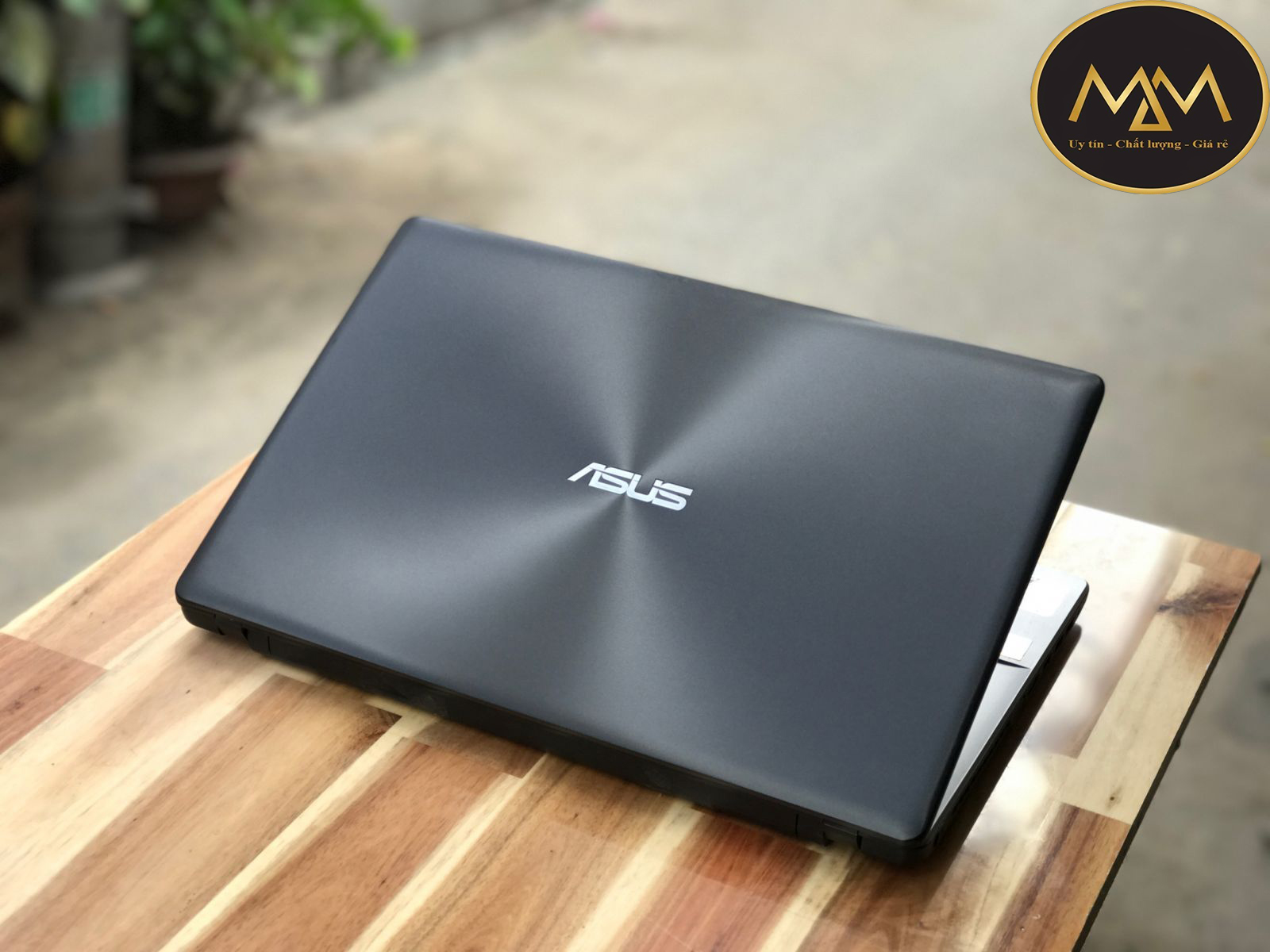 Laptop cũ chơi game dưới 8 triệu