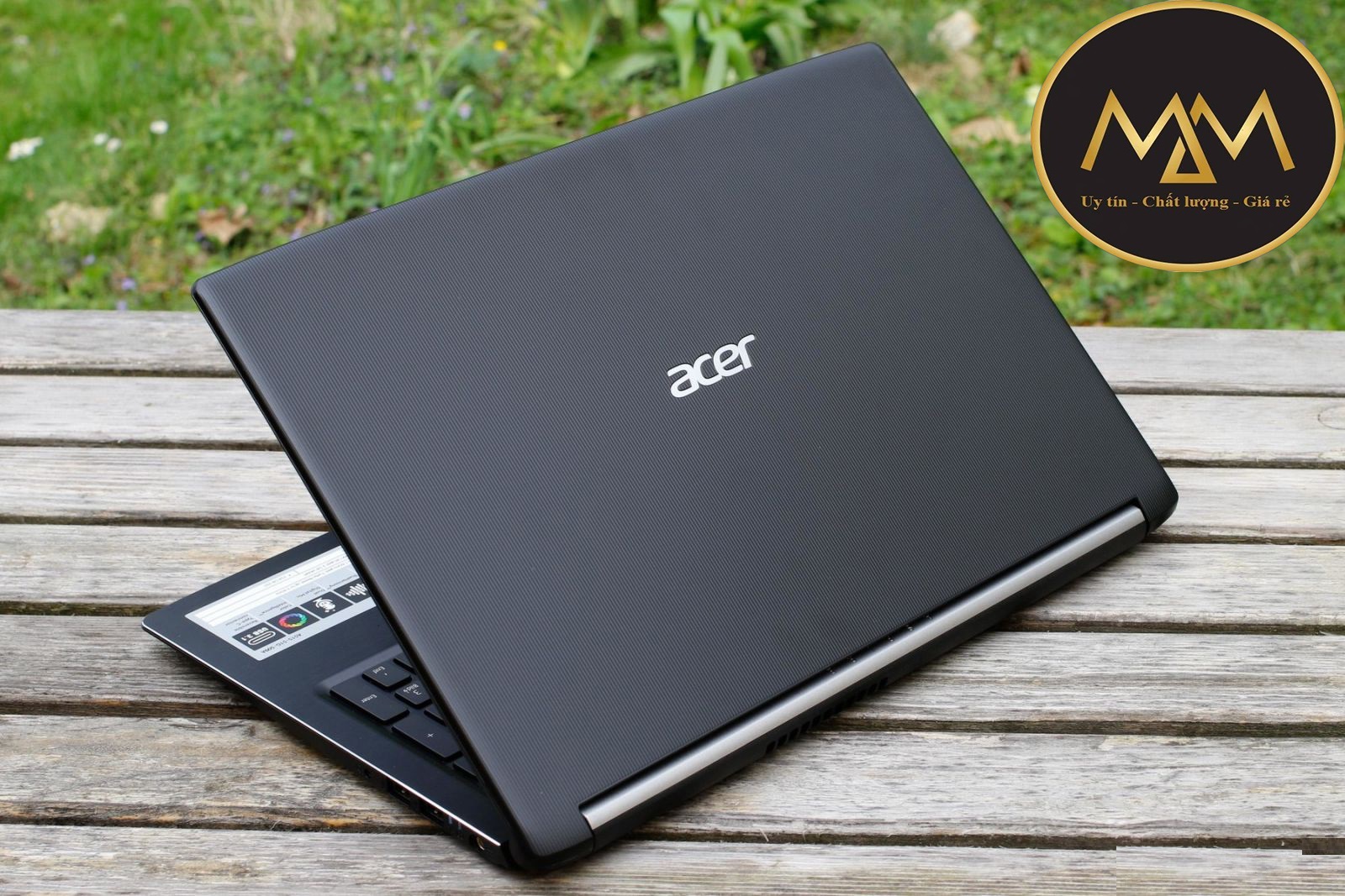 Laptop cũ làm đồ họa dưới 9 triệu