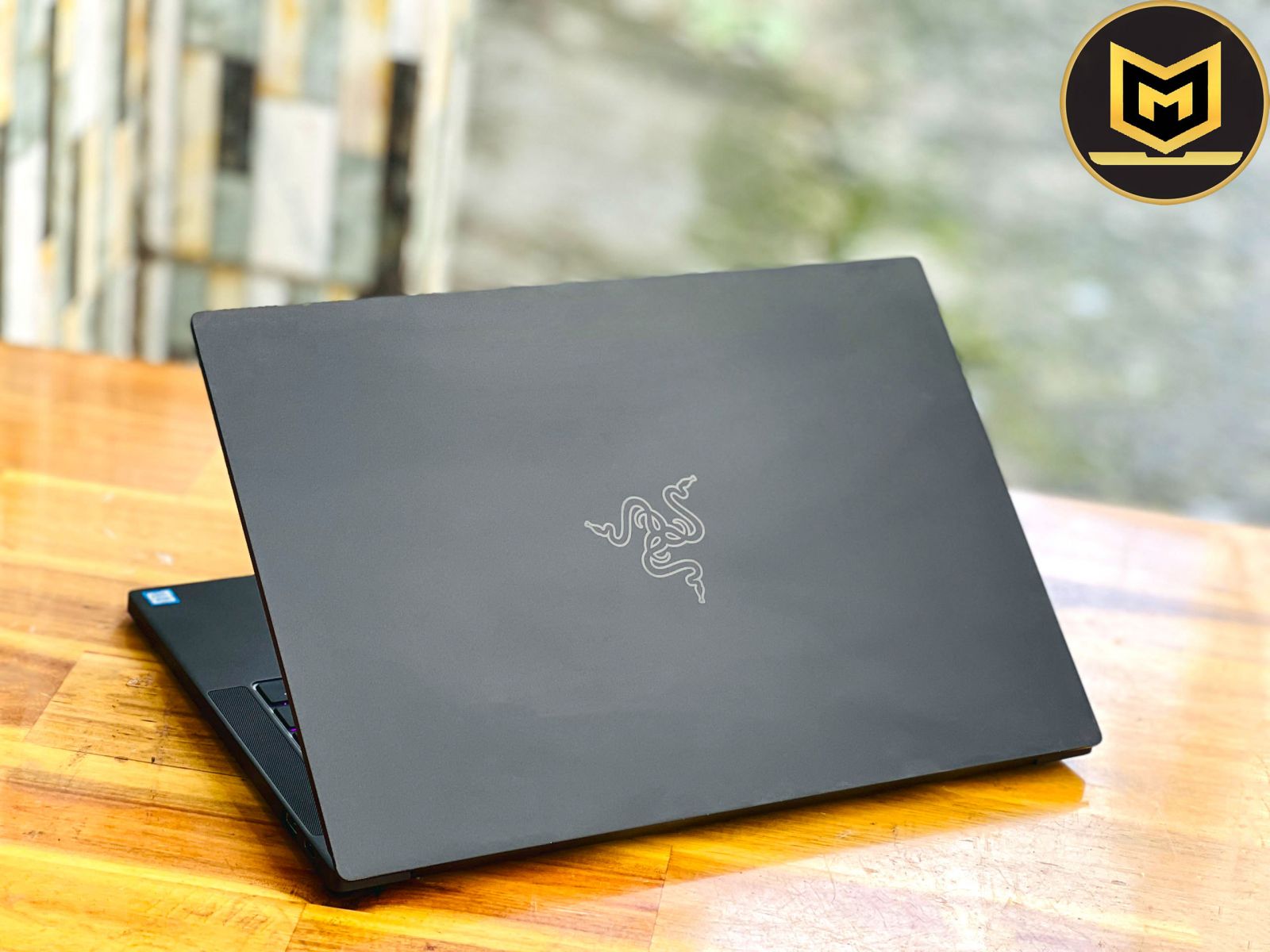LAPTOP 13INCH MỎNG ĐẸP GIÁ RẺ ĐÁNG MUA