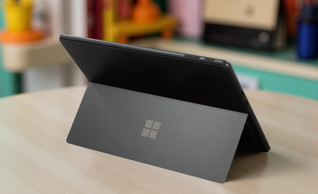 SURFACE PRO 9 i7 1255U