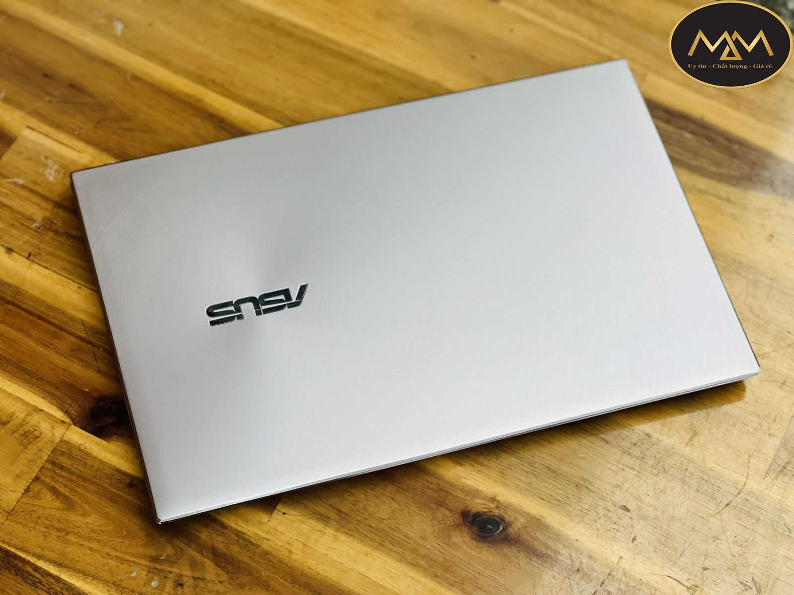 laptop-uy-tín-tp-hcm