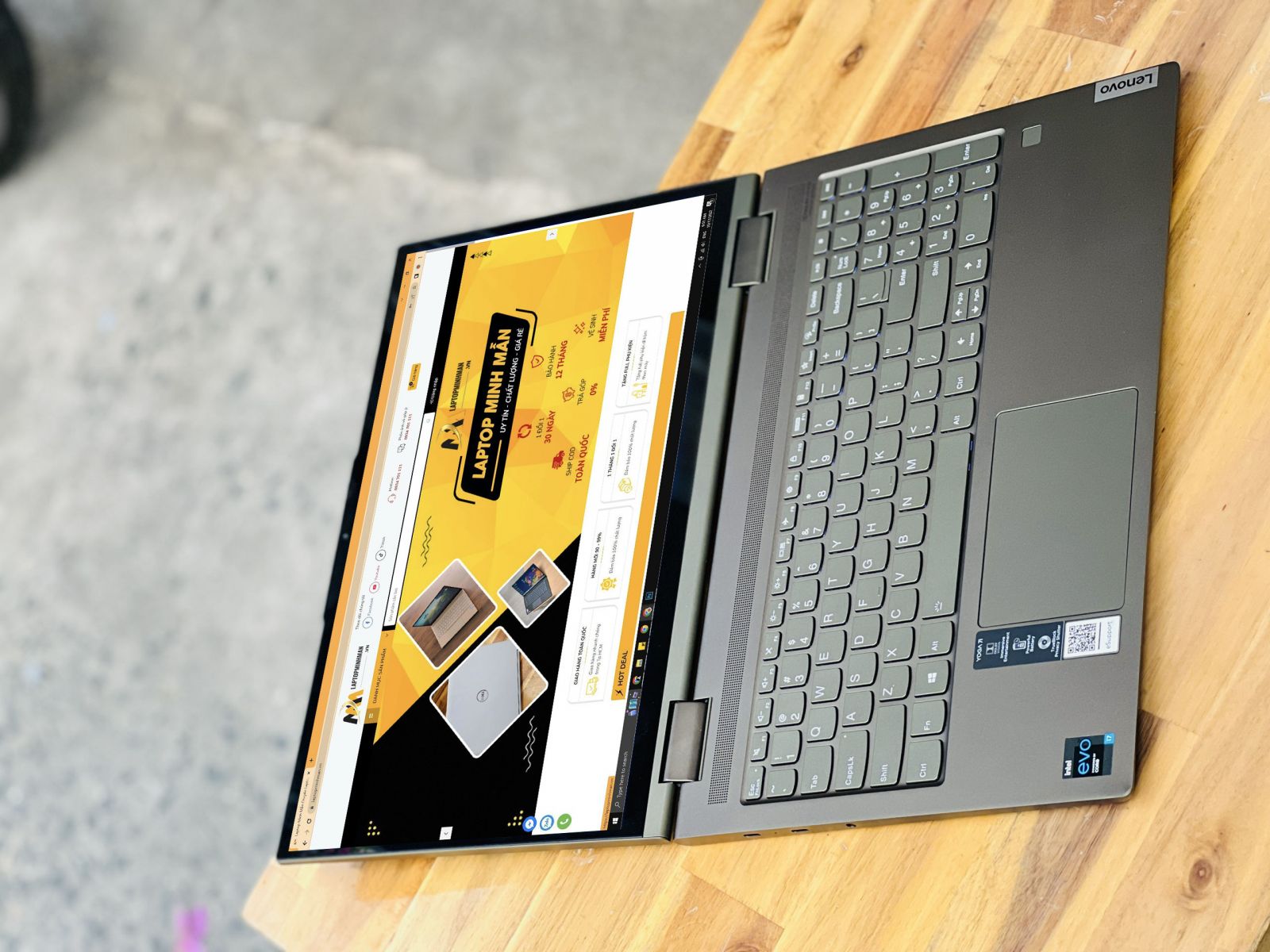 LENOVO YOGA 7 15ITL5  i7 1165G7