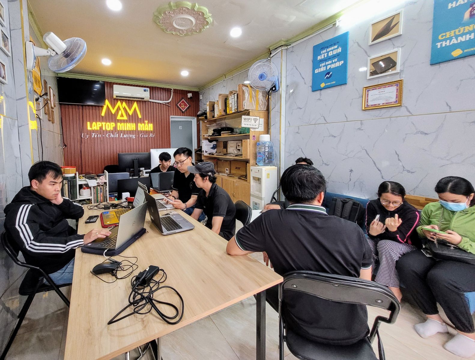CỬA HÀNG BÁN LAPTOP DELL CŨ GIÁ RẺ QUẬN 1