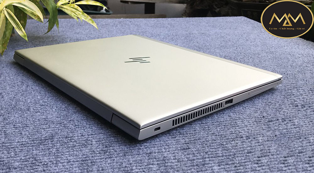 Laptop-cũ-dưới-12-triệu-cấu-hình-cao