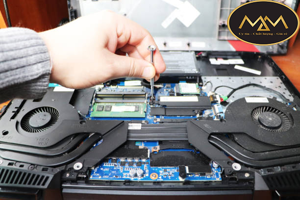 Sửa-laptop-quận-11