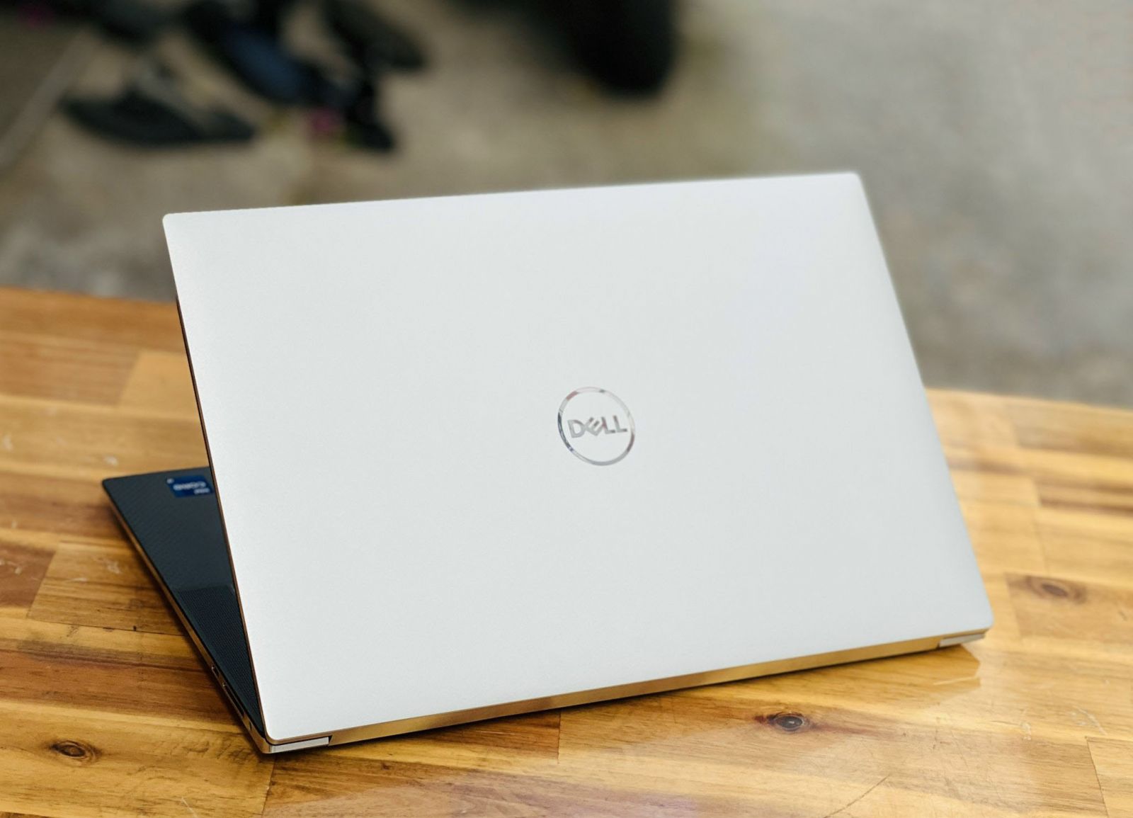 ĐÁNH GIÁ CHI TIẾT DELL XPS 15 9520
