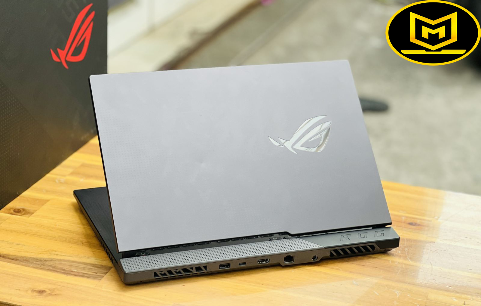 thay-pin-laptop-gaming-cu-uy-tin